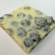 concassé noisette blanc